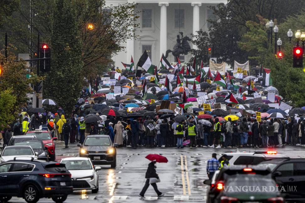 Estas son las imágenes de las protestas en varias ciudades del mundo tras el bombardeo al hospital Al Ahli en Gaza