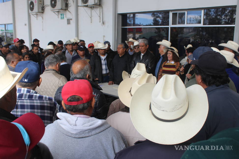$!Reclaman organizaciones más dotación de agua para ciclo agrícola en Torreón