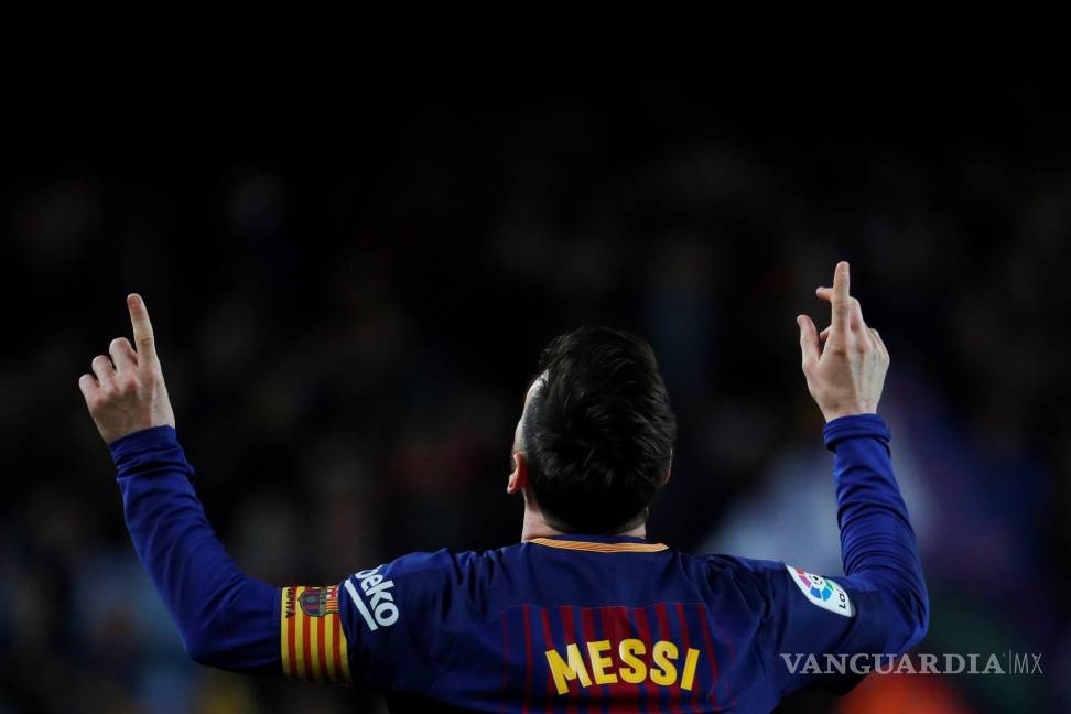 $!Un día más en la 'oficina' para Messi, anota tres y el Barcelona rompe récords
