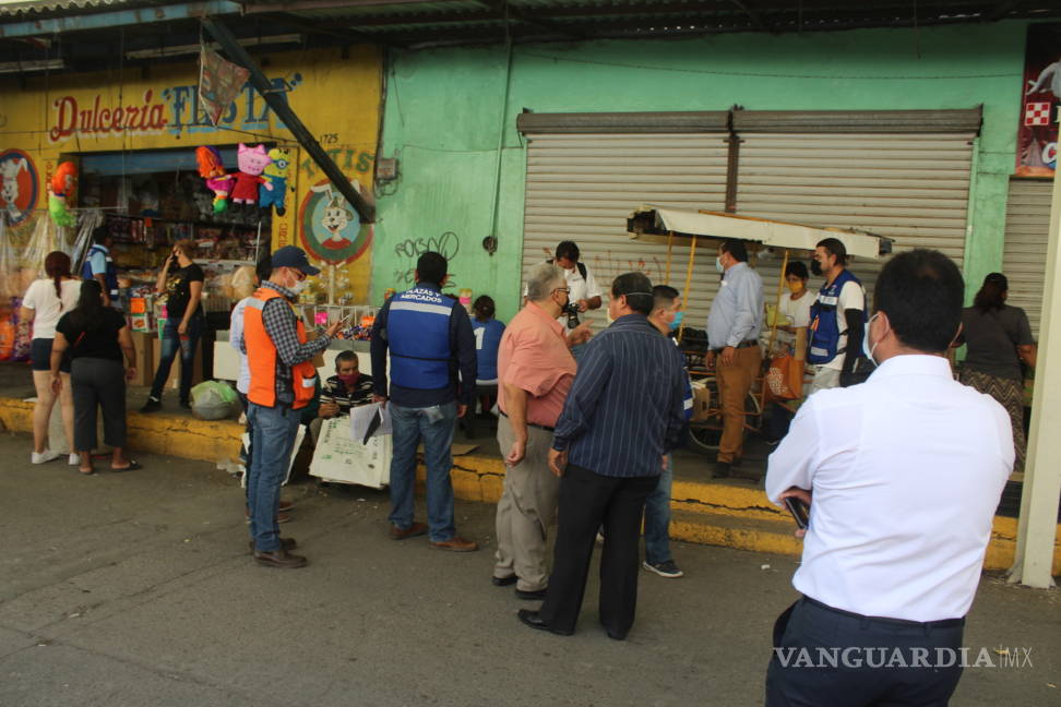 $!Realizan operativo de inspección en mercado Alianza de Torreón