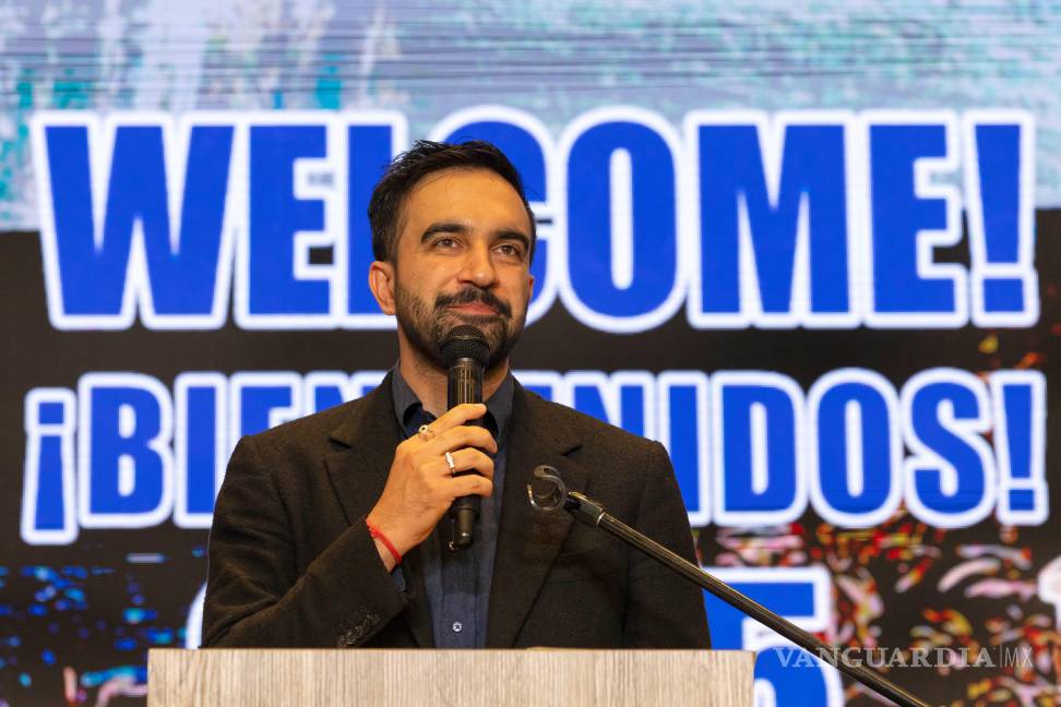 $!El alcalde electo de la ciudad de Nueva York, Zohran Mamdani, asiste a la conferencia SOMOS Puerto Rico en San Juan, Puerto Rico.