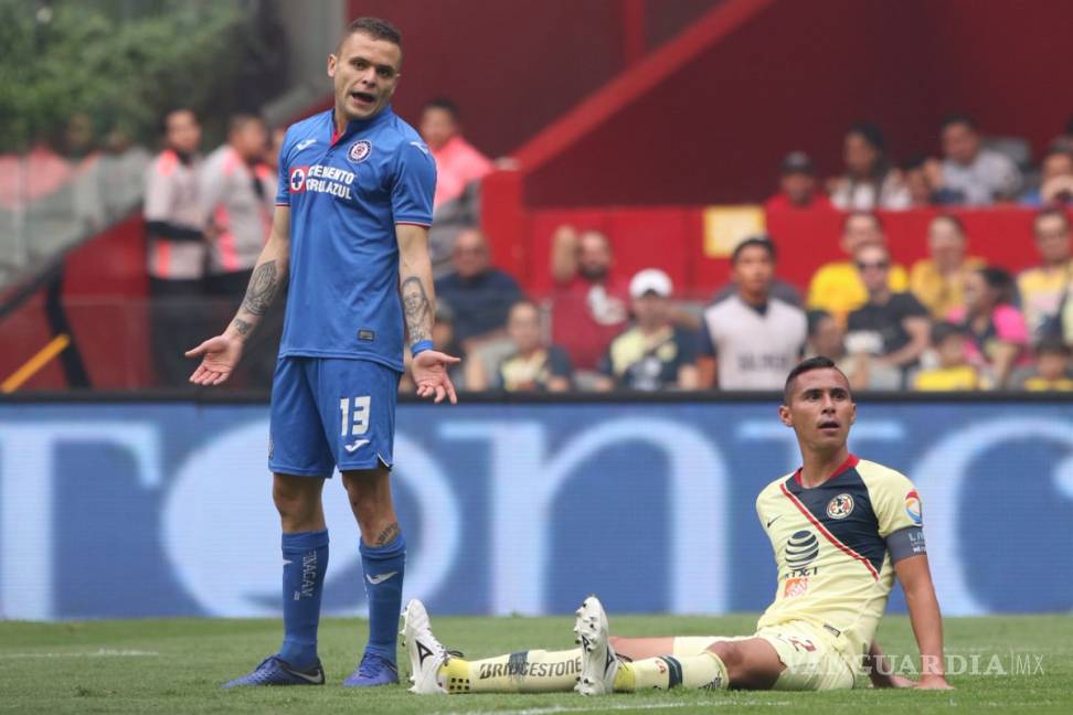 $!¡Final cardíaco! Con el saltillense Misael Domínguez, Cruz Azul lucha, busca, se acerca pero al final, América está en las Semifinales