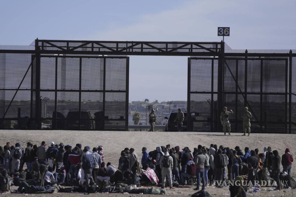 $!Se espera que con la conclusión del Título 42, la migración ilegal arrecie en la frontera México-EU.