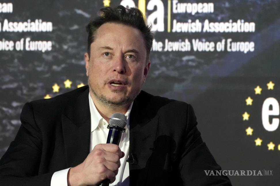 $!El video publicado por director general de Tesla y SpaceX, Elon Muskcambia usa una voz en off por otra que suplanta de forma convincente a Kamala Harris.