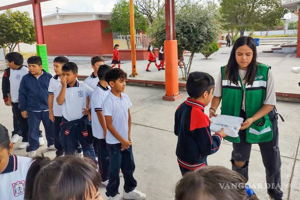 $!La estrategia educativa municipal representa un alivio económico para cientos de familias en este regreso a clases.