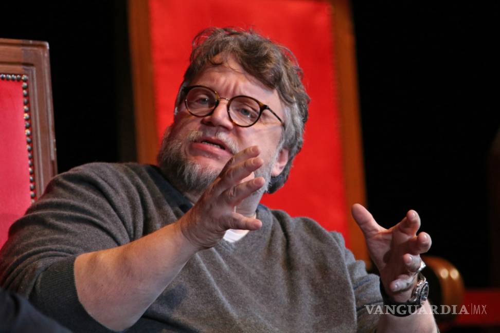 Ofrece Guillermo del Toro becas para que jóvenes mexicanos estudien cine en el extranjero