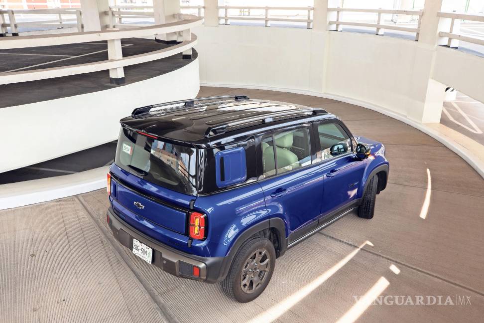 $!Su diseño “boxy” y faros LED dividen su frontal en líneas modernas y limpias.