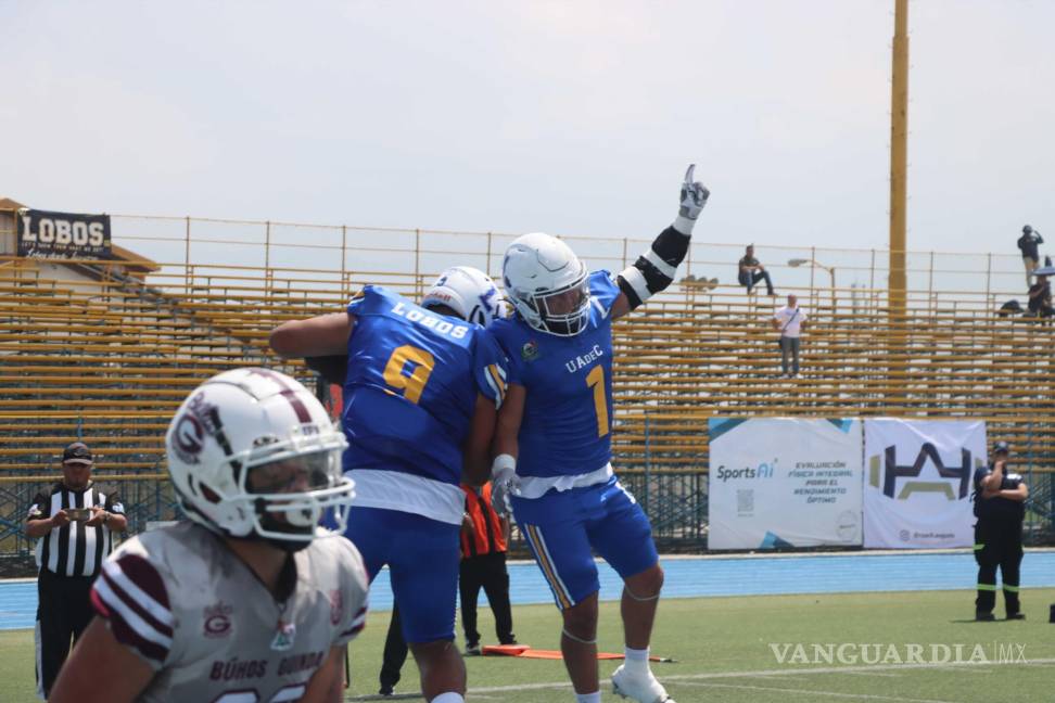 $!Los Lobos de la UAdeC se enfrentaron a los Búhos del IPN en el partido inaugural, dando inicio a la temporada de fútbol americano universitario.