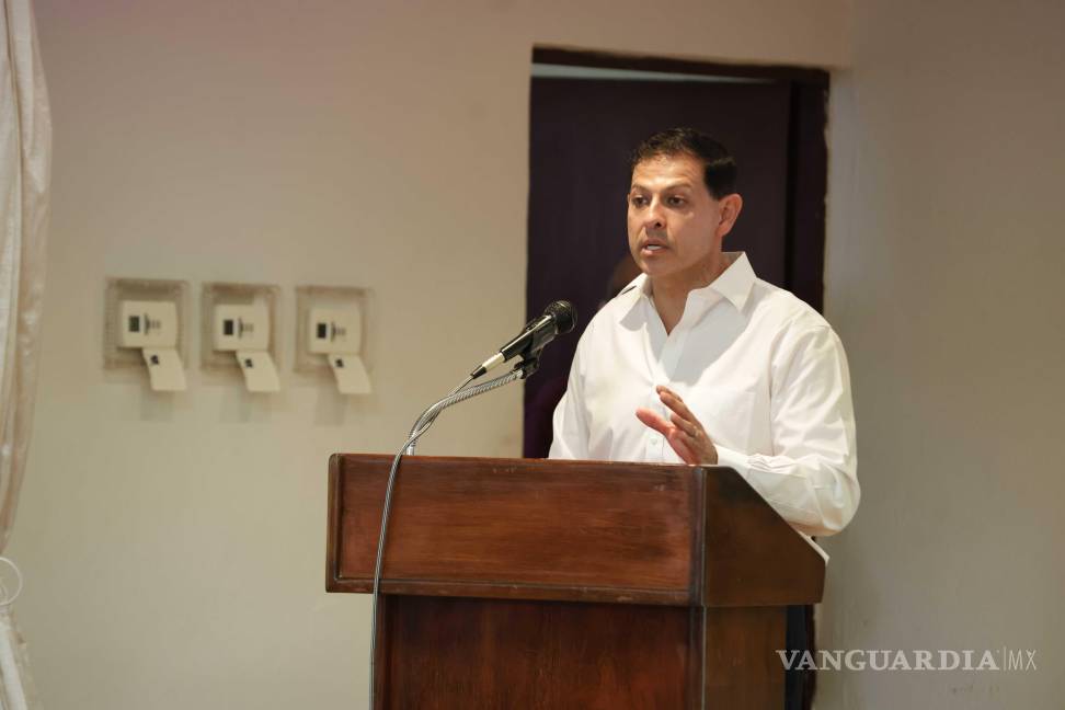 $!Octavio Pimentel, rector de la Universidad Autónoma de Coahuila.