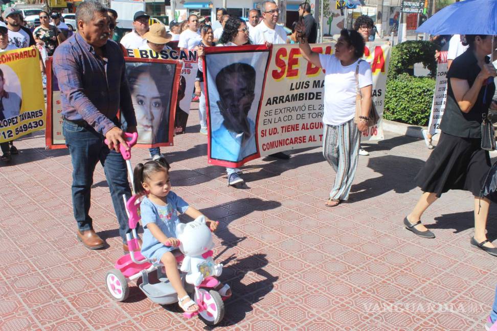 $!Nada qué festejar: Marchan madres de desaparecidos en Torreón