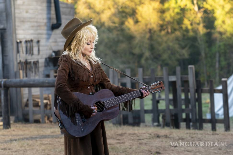 $!'Siempre fui conocida por querer contar historias, componiendo las canciones que amo', Dolly Parton