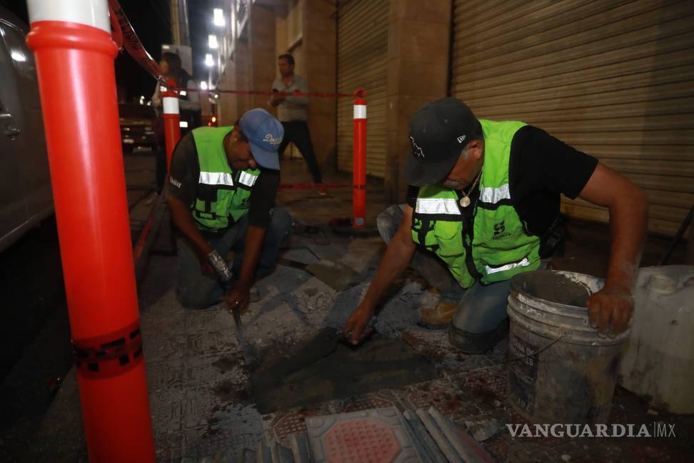 $!Las calles Juan Aldama, Pérez Treviño y Guadalupe Victoria reciben mantenimiento para mejorar la infraestructura y el acceso peatonal.