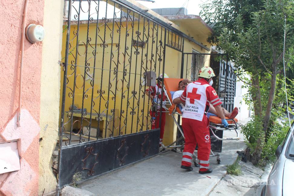 Saltillo: Hombre se lesiona con un taladro mientras realizaba reparaciones en su casa