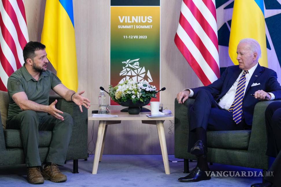 $!El presidente Joe Biden se reúne con el presidente de Ucrania, Volodímir Zelenski, al margen de la cumbre de la OTAN en Vilnius, Lituania.