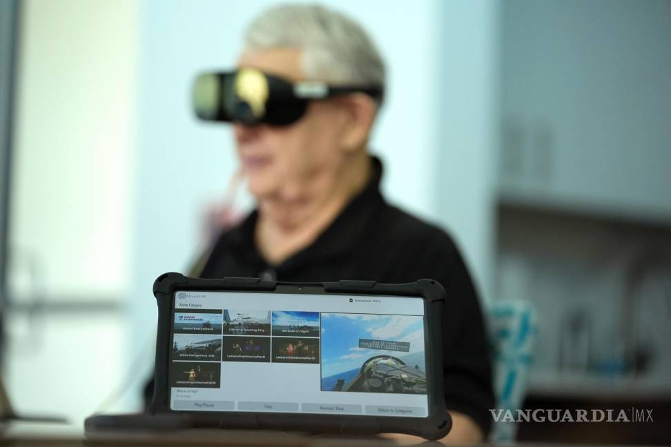 $!Un estudio de la Universidad de Stanford que encontró que una gran mayoría de 245 participantes de entre 65 y 103 años disfrutaban de la experiencia virtual.