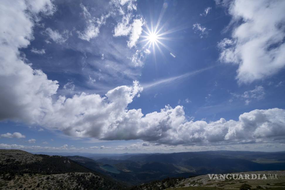 $!Técnicamente la ‘siembra’ consiste en dispersar en las nubes partículas de yoduro de plata.
