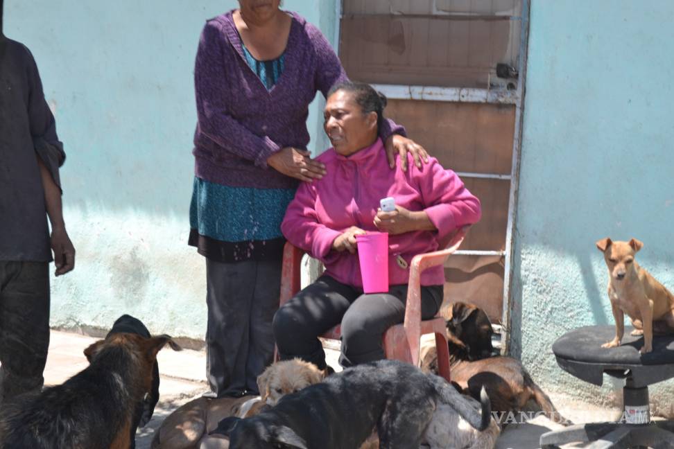 $!Voraz incendio en ejido en la carretera a Torreón deja a familia sin hogar