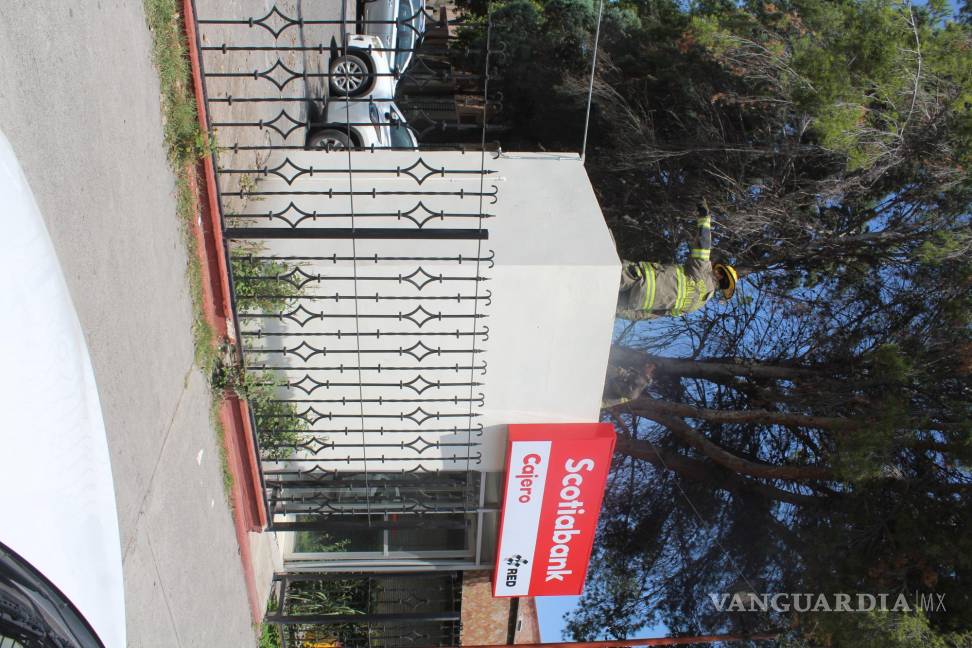 Fuga de gas en cajero del Tec Saltillo provoca intensa movilización