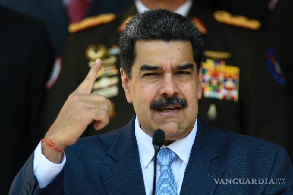 $!Fotografía del 12 de marzo de 2020, el presidente venezolano Nicolás Maduro da una conferencia de prensa en el palacio presidencial de Miraflores en Caracas.