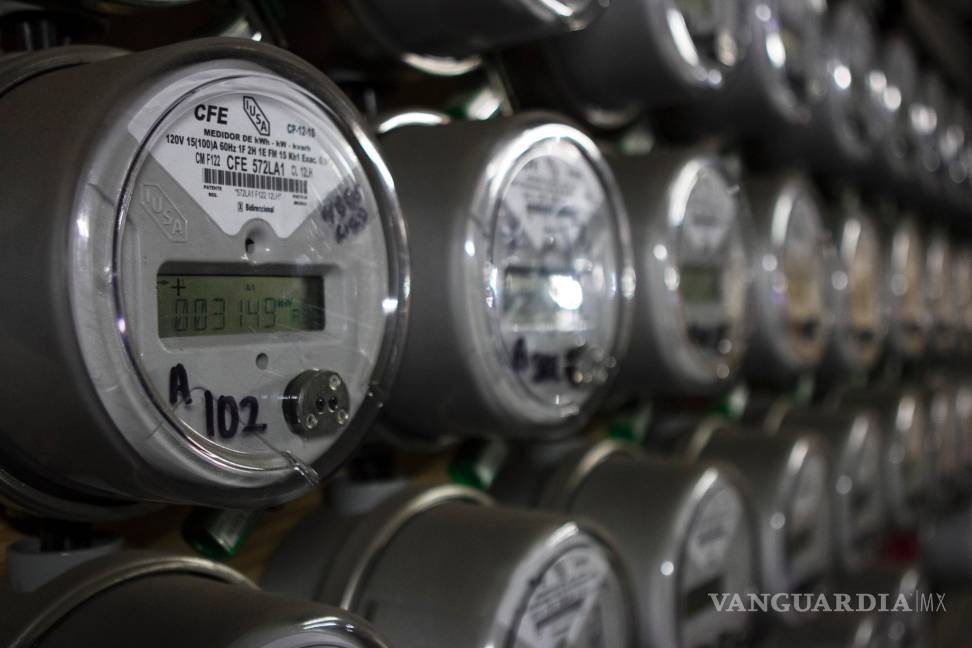 Suben 400% ganancias de la CFE