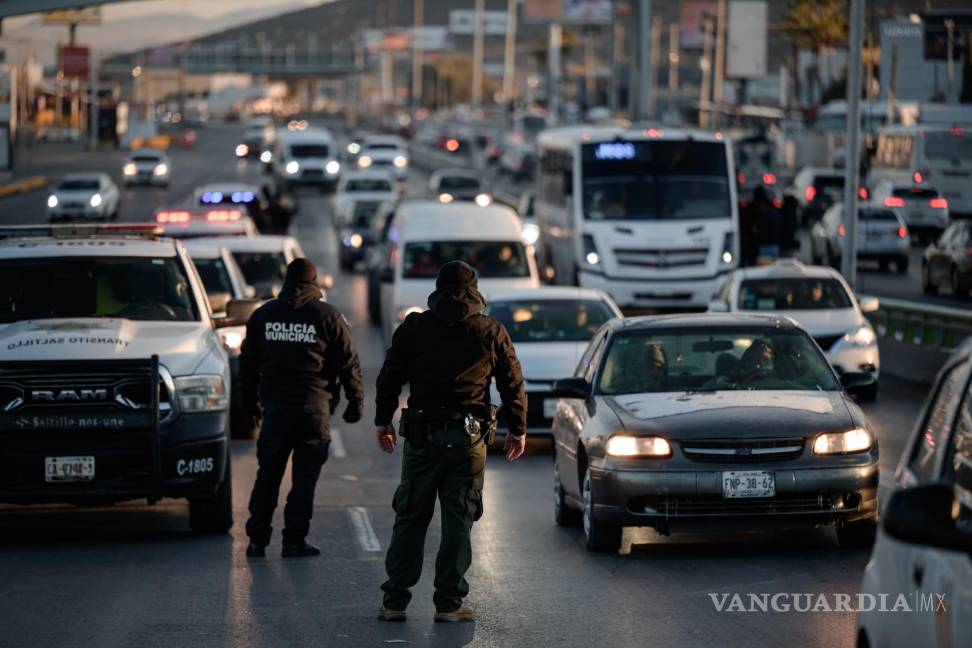 $!Los puentes fueron reabiertos a la circulación a las 08:00 horas de este miércoles.