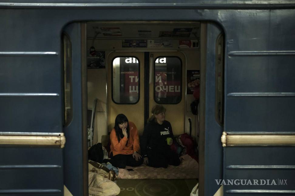 Vagones del metro se convierten en el hogar de ucranianos