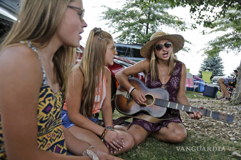$!Medio siglo después, Woodstock lo vuelve hacer convoca a miles de personas (fotogalería)