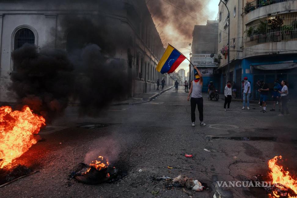 $!Una protesta antigubernamental en el centro de Caracas, Venezuela.