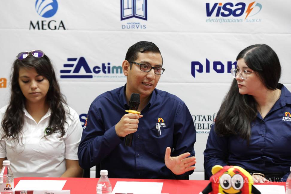 $!Lic. Gerardo Juárez, de Desarrollo Comunitario Ruba, explicó los detalles de los circuitos y horarios de la carrera que se realizará el 19 de octubre en el Colegio México.