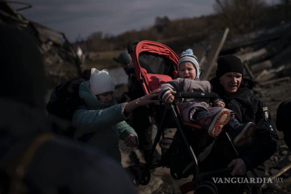Primer año de la guerra en Ucrania en impactantes imágenes (fotos)