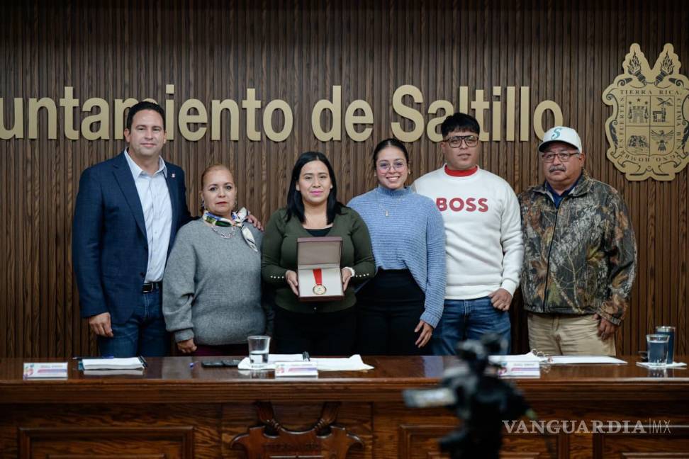 $!Durante la sesión de Cabildo se aprobaron acuerdos en cuanto a fomento de lectura, atracción de turismo y se turnaron a comisiones propuestas en materia de Derechos Humanos.