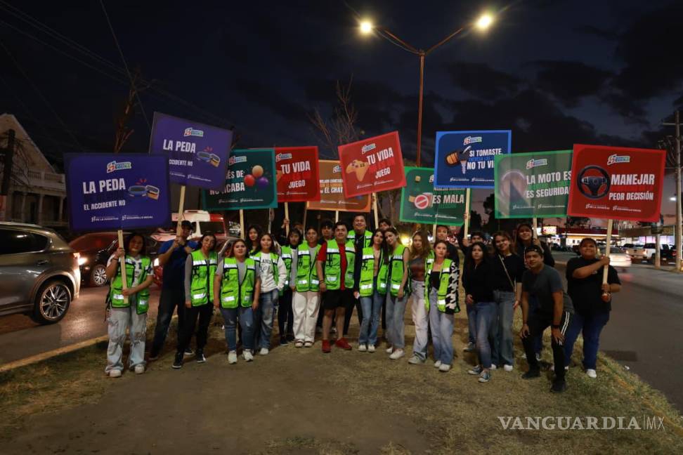 $!Participaron jóvenes voluntarios y personal del Instituto Municipal de la Juventud.
