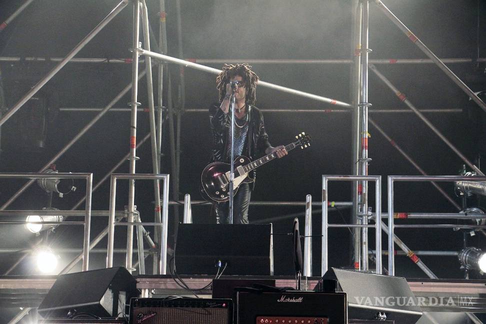 $!Lenny Kravitz conquista Monterrey