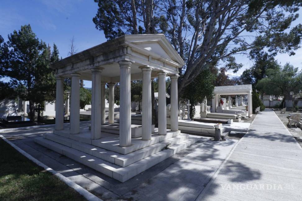 Mausoleos de Saltillo, mensaje de poderío económico