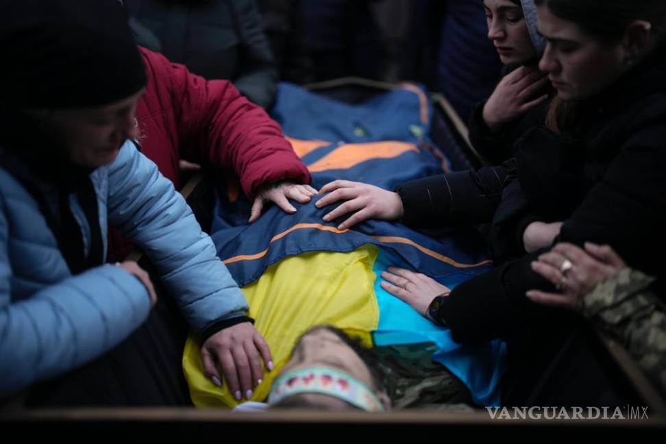 Primer año de la guerra en Ucrania en impactantes imágenes (fotos)