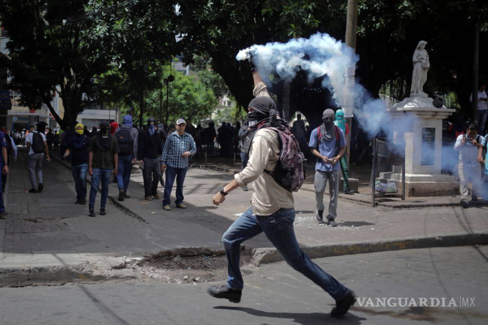 $!Miles protestan en Honduras; exigen la renuncia del Presidente