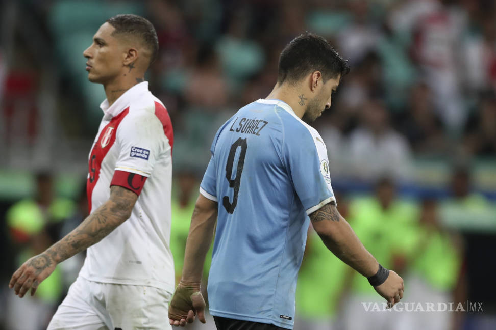 $!¡Sorpresa en la Copa América! Perú elimina a Uruguay y el villano es Luis Suárez