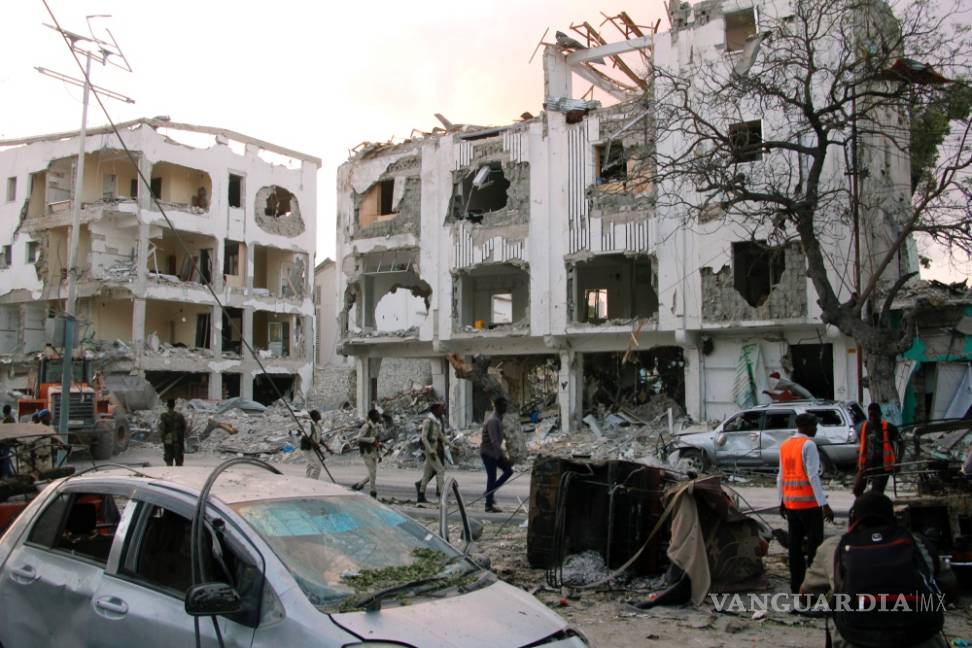 $!Ataque terrorista en Mogadiscio de más de 20 horas causa 32 muertos y 65 heridos