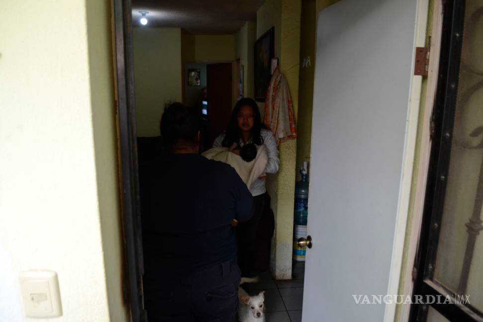 Mamá quinceañera que simuló haber encontrado una bebé... busca que le regresen a su hija en Saltillo