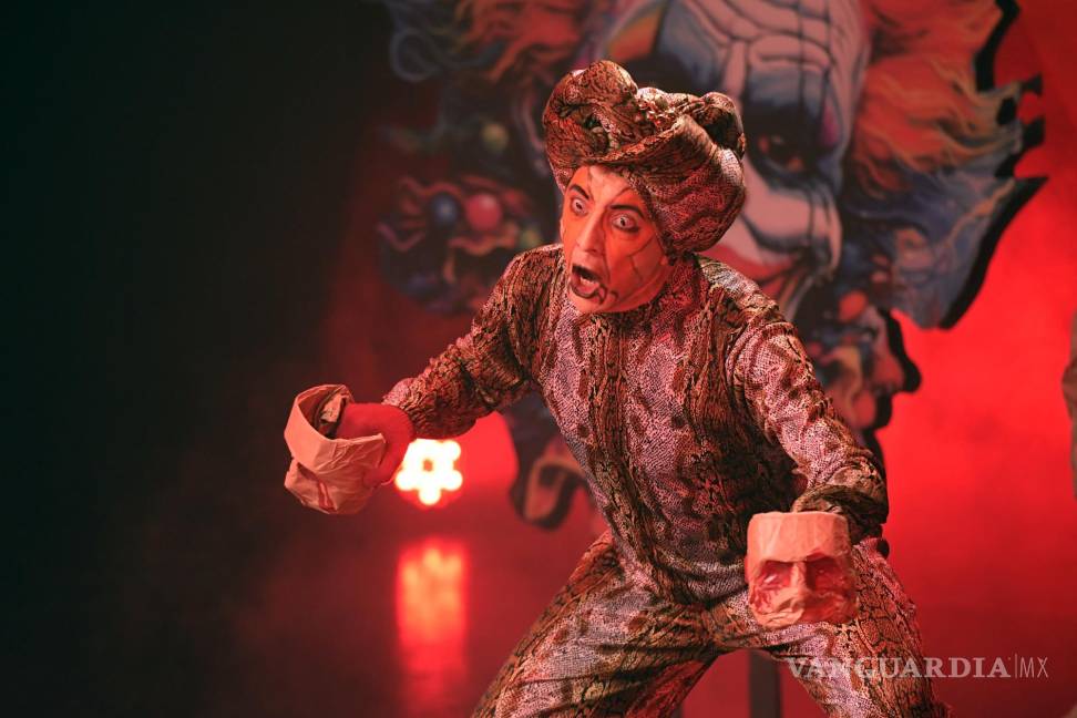 Un carnaval de ángeles y demonios: La Pastorela de Catón inicia su temporada