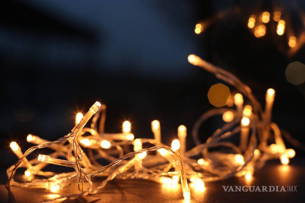$!Es diciembre y muchas personas han pensado en llenar sus hogares con luces navideñas.
