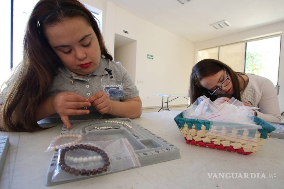 $!Detrás de cada bolo de Colectivo Uno, una sonrisa con Down