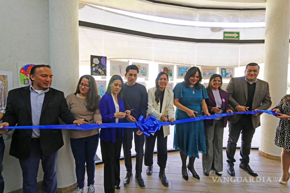 $!Corte de listón de la Exposición de Arte Infantil en el Observatorio de la UAdeC.