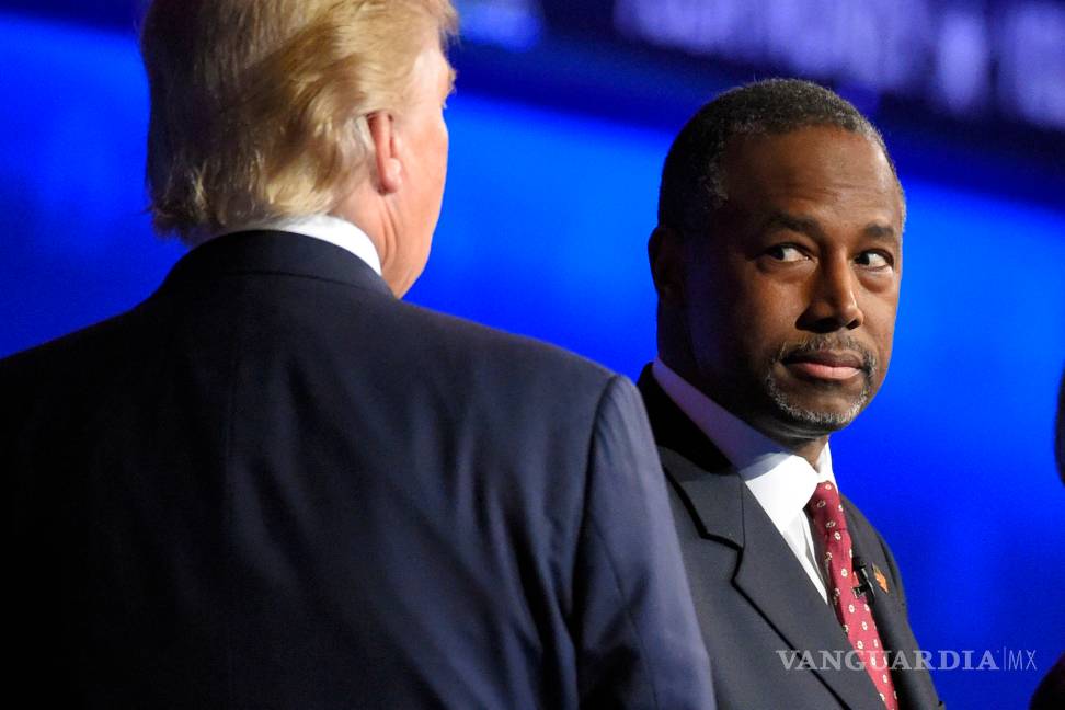 Ben Carson, el "neurólogo de los milagros" que aventaja a Donald Trump en los sondeos