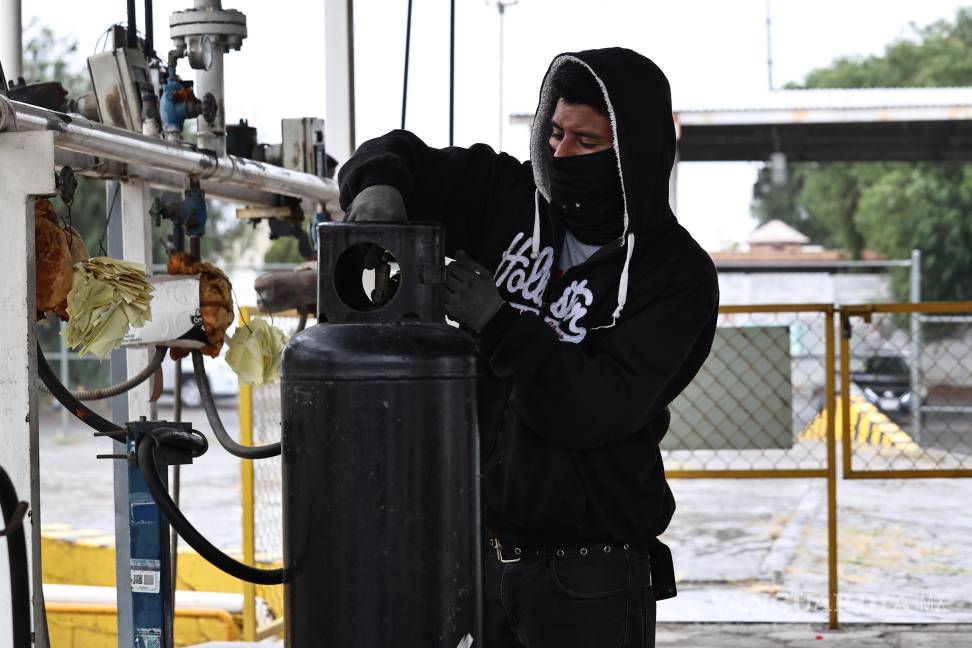 $!La preparación comenzó desde el domingo tras los avisos meteorológicos.