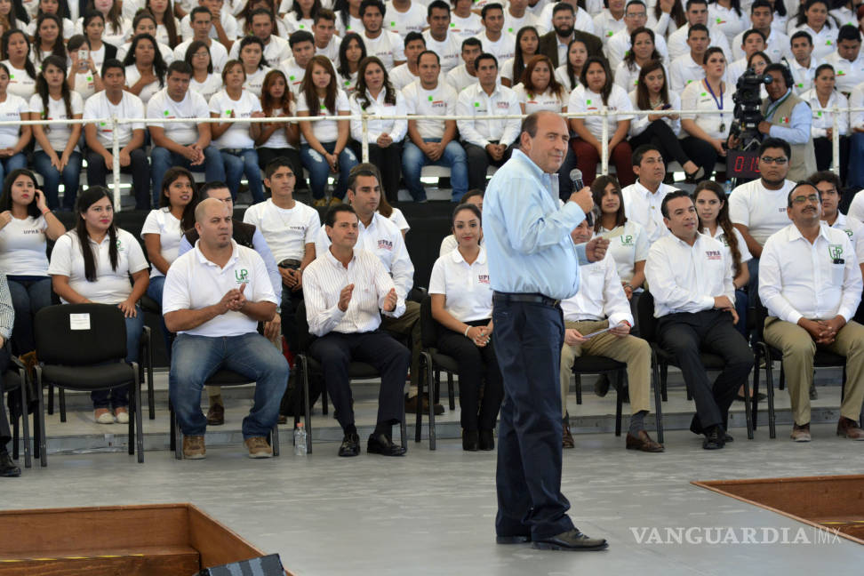 $!Invierten 800 millones de pesos en Universidades Politécnicas de Coahuila inauguradas por el Presidente Peña