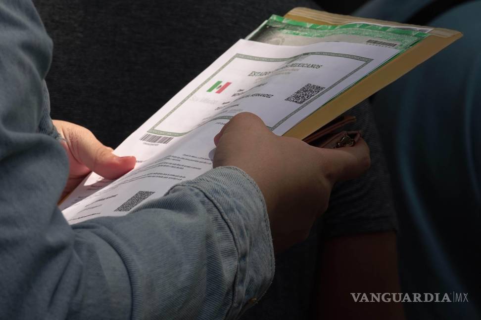 $!Las compañías de telefonía deberán implementar plataformas para registrar los datos de sus usuarios conforme al nuevo padrón nacional.