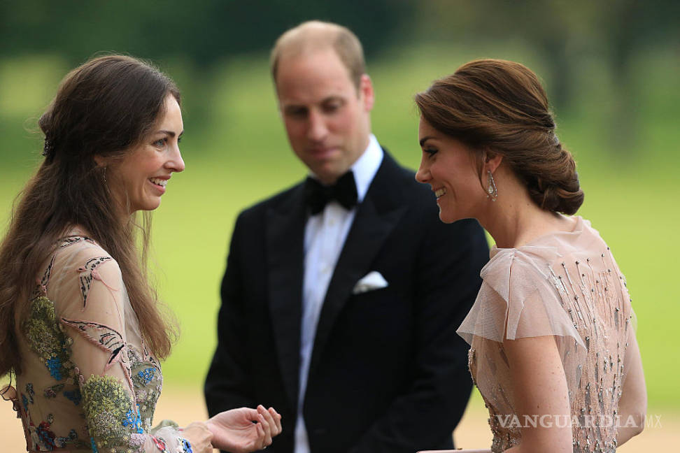 $!Mira con quién le habría sido infiel el príncipe William a Kate Middleton