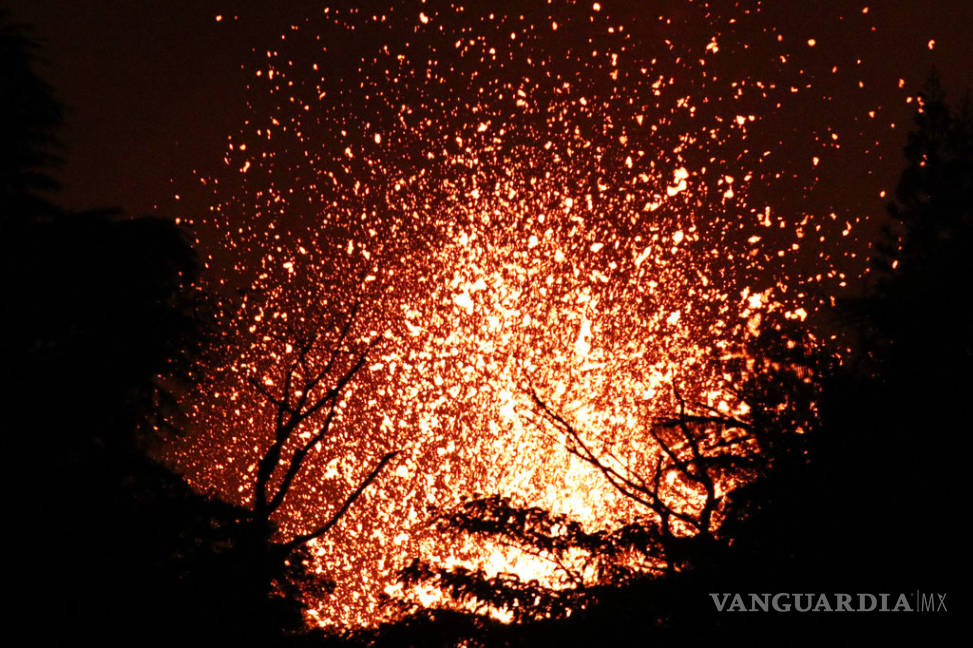 $!Impresionantes imágenes de la erupción del volcán Kilauea, en Hawái