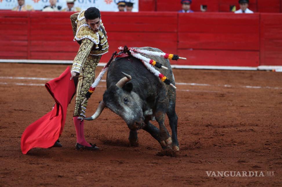 ¿Adiós corridas de toro? Plaza México afirma que legislación impide celebración de estos eventos